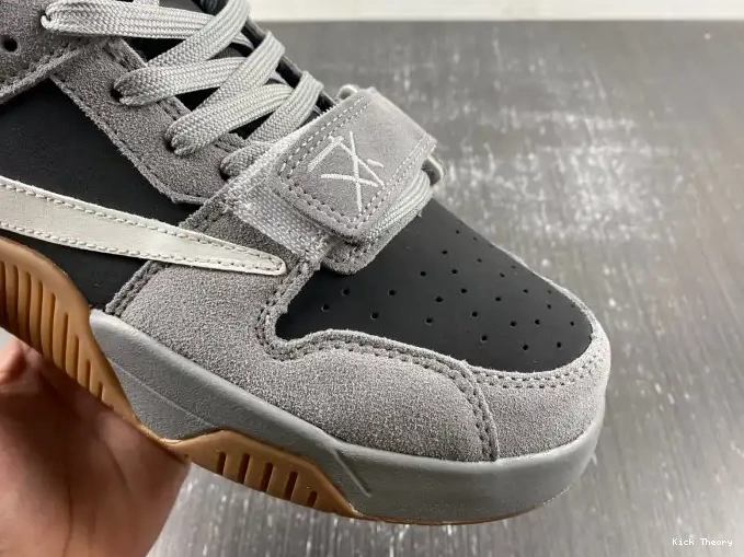 Kick Theory JORDAN X SCOTT CHECK THE CUT TRAVIS FZ8117-001 0523